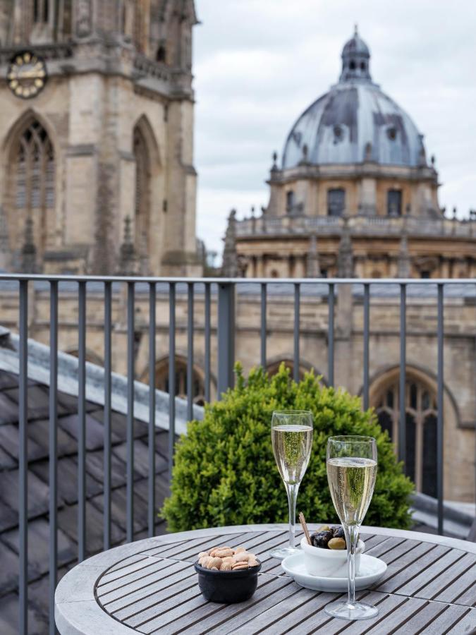 Old Bank Hotel Oxford Esterno foto The view from the hotel's rooftop