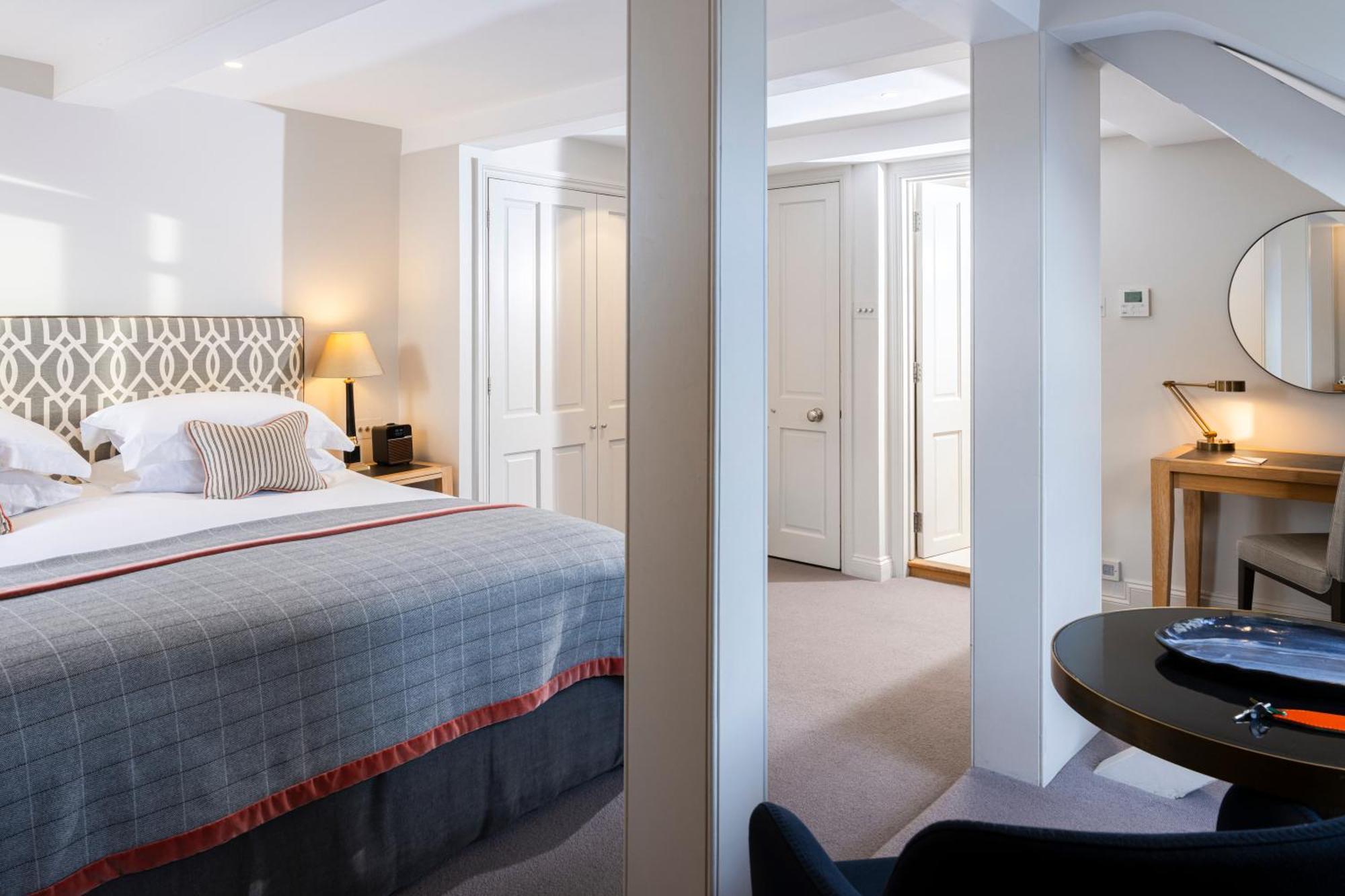 Old Bank Hotel Oxford Esterno foto A suite at The Albany